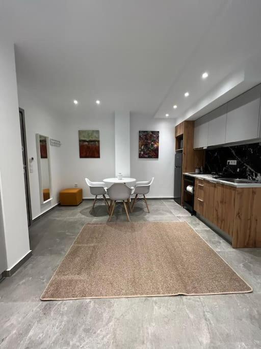Studio Mv In The Center Of Athens - Secured Area Bagian luar foto