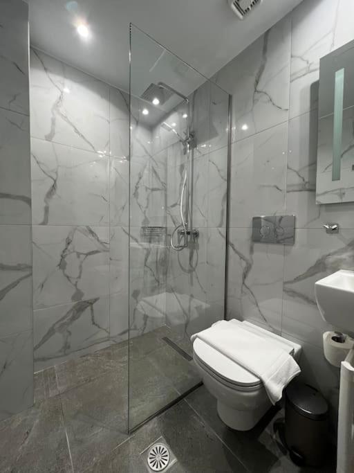Studio Mv In The Center Of Athens - Secured Area Bagian luar foto